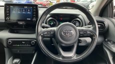 Toyota Yaris 1.5 Hybrid Design 5dr CVT Hybrid Hatchback